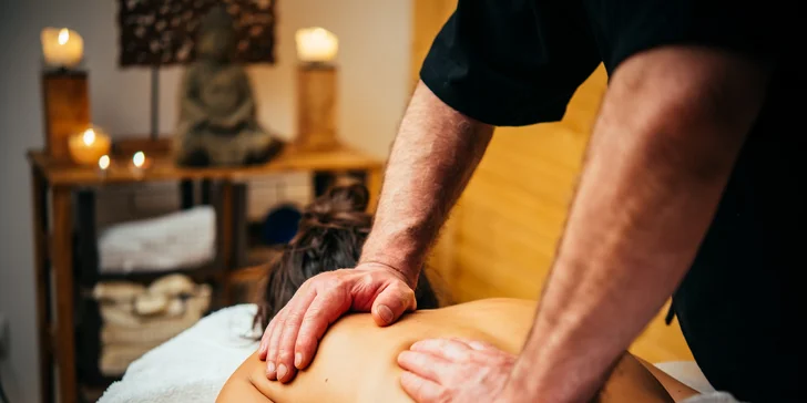 Dámy, nechajte sa rozmaznávať senzuálnou, klasickou či reflexnou masážou
