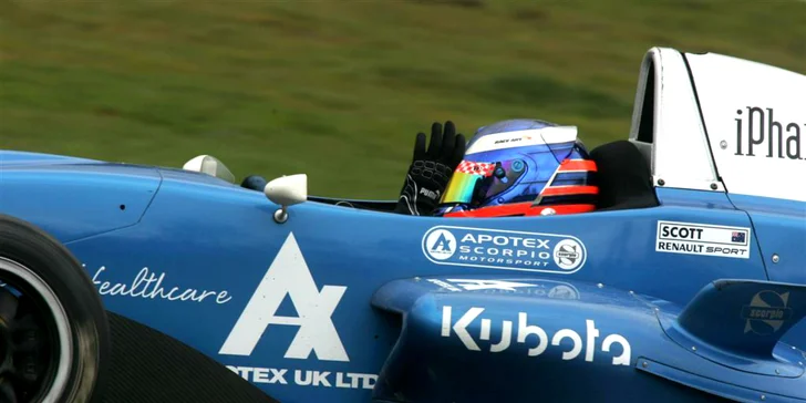 Jazda na formule Renault 2.0 - až 7 kôl!