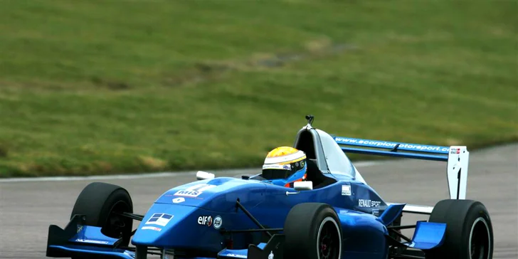 Jazda na formule Renault 2.0 - až 7 kôl!