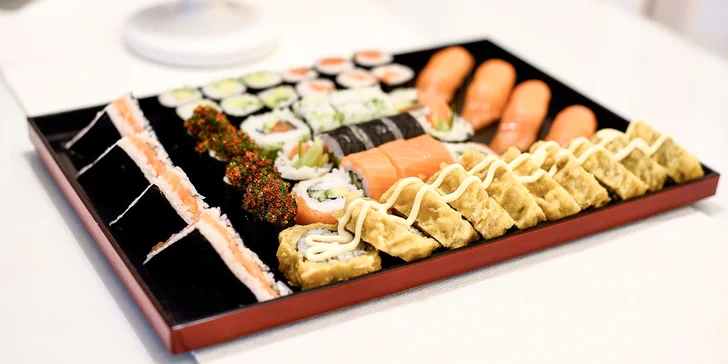 Sushi menu až pre 4 osoby v Asean fast food