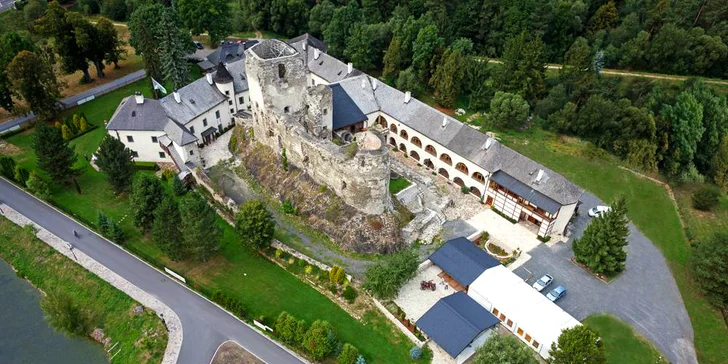 Chateau GrandCastle**** - poďte s nami do romantickej rozprávky