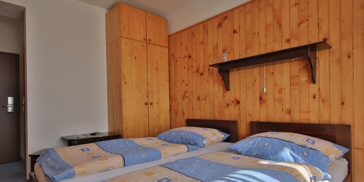 Zimná sezóna v zrekonštruovanom Hoteli Polianka s gurmánskou polpenziou a saunou v malebnom údolí Nízkych Tatier až so 4 Ski strediskami v okolí
