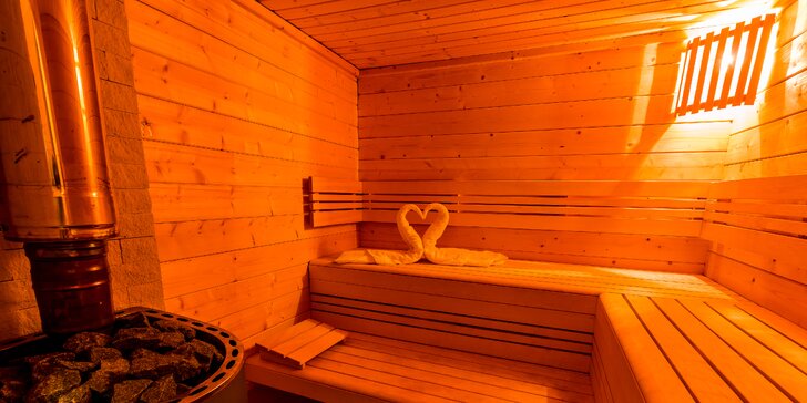 Jeseň vo Veľkej Rači s fínskou saunou a vyhrievanou kaďou