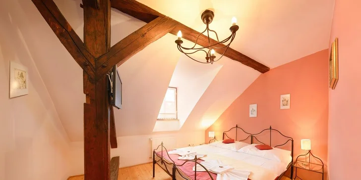 Romantika v južných Čechách so skvelým jedlom a wellness či sektom pre dvoch