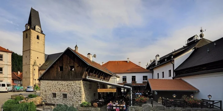 Romantika v južných Čechách so skvelým jedlom a wellness či sektom pre dvoch
