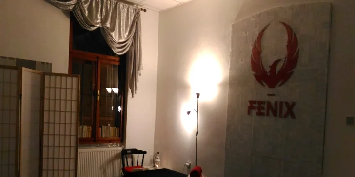 Masáže podľa výberu alebo profesionálne tejpovanie vo Fénix care