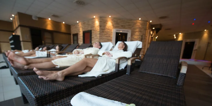 Romantický relax pobyt v Penzióne Lobster so vstupom do SAI Wellness Senec! Exotika aj na Slovensku!