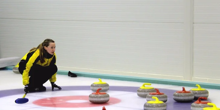 Curling - tímová zábava pre 6-10 ľudí!