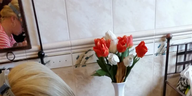 Rekvalifikačné kurzy: vizážistka, manikérka, pedikérka alebo kozmetička