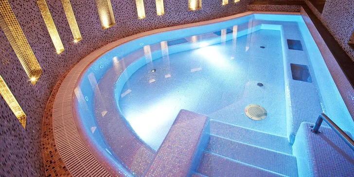 Bohatý wellness pobyt v nádhernom historickom hoteli v meste vôd