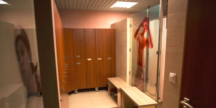 2-hodinový privátny vstup do sauny pre 2 až 4 osoby s fľašou sektu alebo pivom