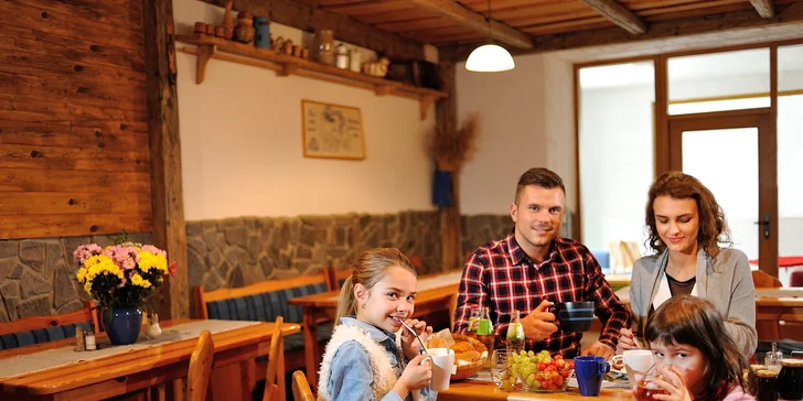 Resort Mária*** v Nízkych Tatrách s wellness a vyhrievaným bazénom