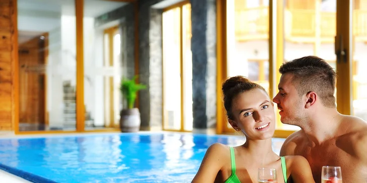 Resort Mária*** v Nízkych Tatrách s wellness a vyhrievaným bazénom