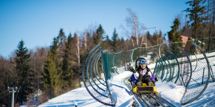 Celodenné skipasy na lyžovanie aj so servisom lyží a bobovaním v Snowparadise Veľká Rača Oščadnica