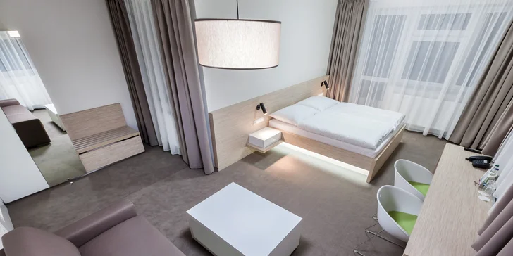 Relax v Baťovom kraji - moderné ubytovanie s raňajkami v hoteli Morava Garni