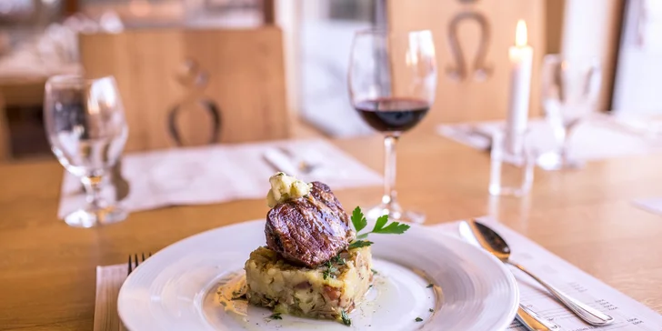 Hovädzí rump steak + palacinky a víno podľa vlastného výberu