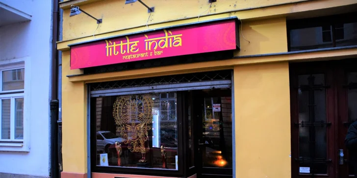 Veľký tanier pre milovníkov rýb a Indie