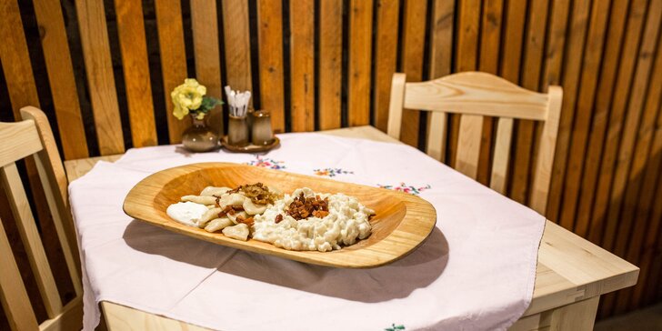 Chižovský tanier s haluškami a pirohami