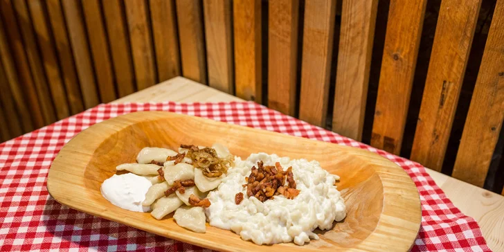 Chižovský tanier s haluškami a pirohami