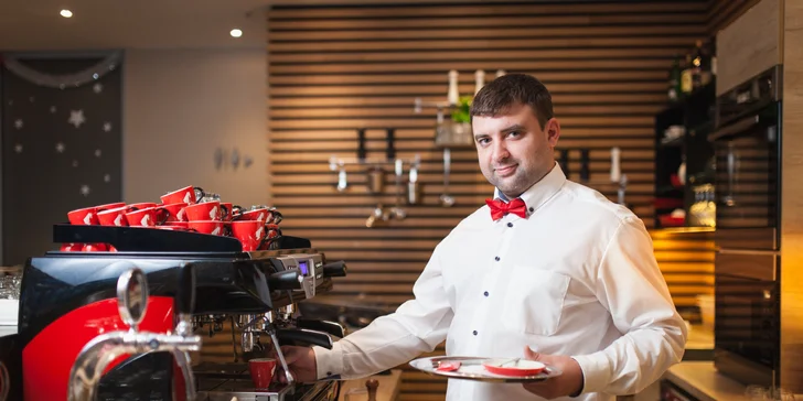 Vodné radovánky v Aqualand Moravia vrátane návštevy 7D kina alebo dezertu