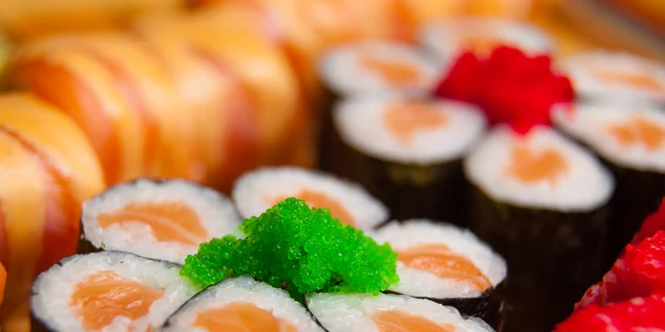 XXL sushi menu (36 kúskov) v ázijskej reštaurácii Avion Sunshine