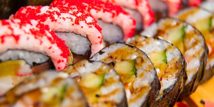 XXL sushi menu (36 kúskov) v ázijskej reštaurácii Avion Sunshine