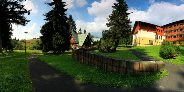 Rodinný pobyt pre nenáročných vo Vysokých Tatrách v Tatranskej Štrbe, deti za zvýhodnených podmienok. Termíny počas jarných prázdnin!
