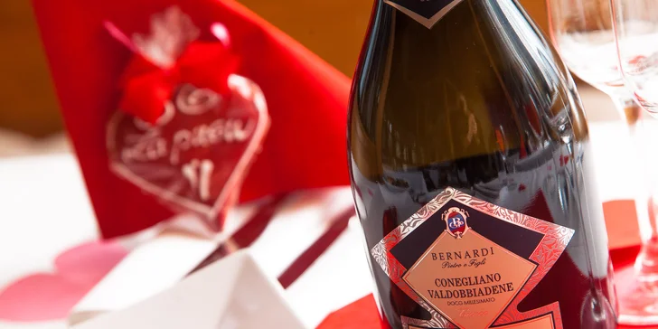 Trojchodové menu s fľašou prosecca pre 2 osoby v hoteli Pressburg