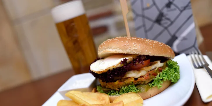 Poriadne obložený jelení či vegeburger - jedinečná akcia výlučne len pre Zľavomaťákov!
