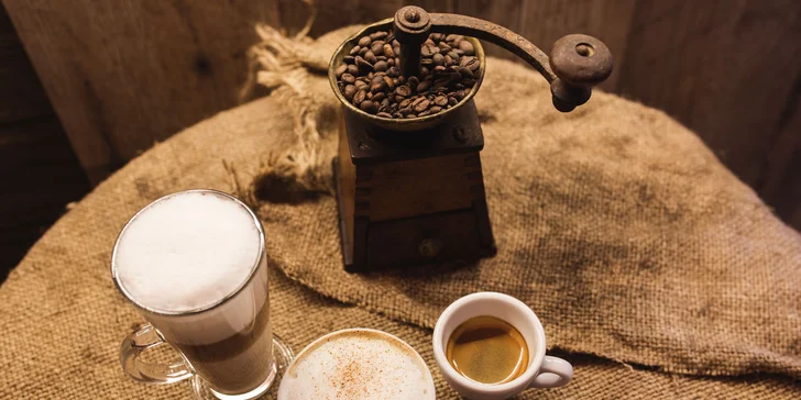 Lahodná káva podľa vášho výberu aj s muffinom alebo zákuskom v Grand caffe