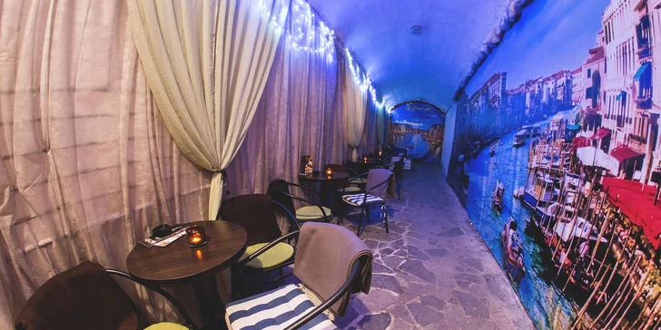 Čerstvé panini s džúsom alebo čajom v Grand caffe
