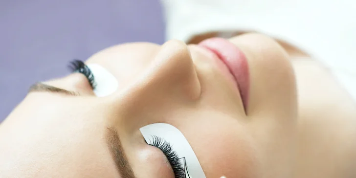 Všetko pre vašu krásu! Wellness pedikúra, starostlivosť o pleť alebo 4D mihalnice