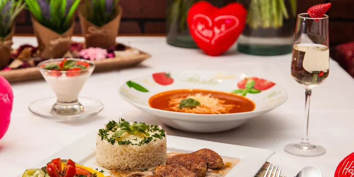 Bravčová panenka s hríbovou omáčkou v trojchodovom menu