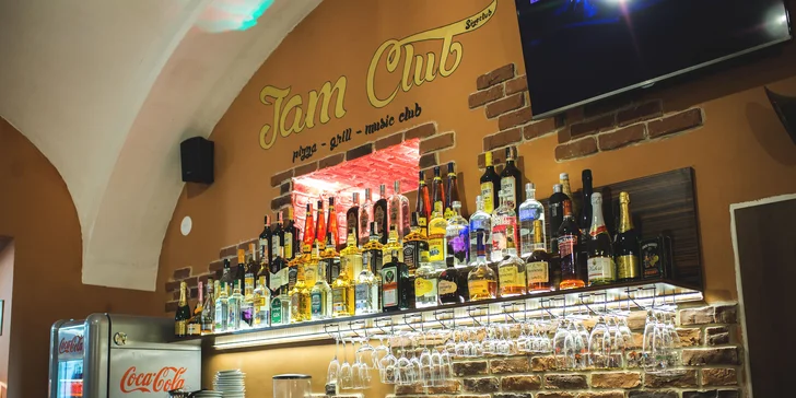 Vstupenka na Country bál Bumerang - menu v cene!