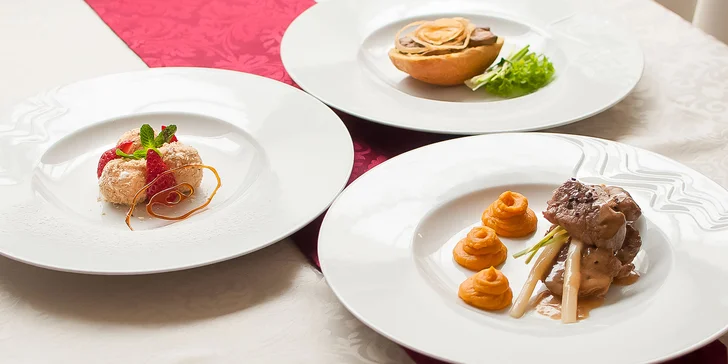 Trojchodové menu s fľašou sektu pre 2 osoby