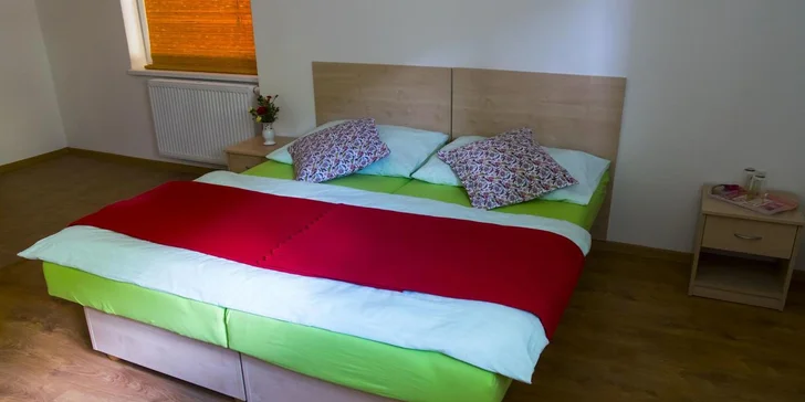 Dovolenka vo Veľkej Fatre: Malebný penzión, polpenzia i fľaša vína