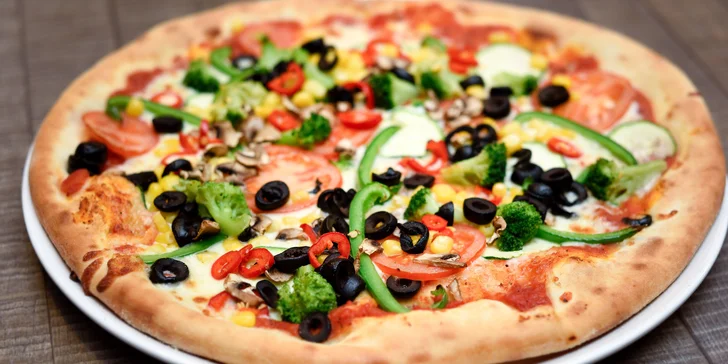 Pizza pečená na dreve: vyberajte z 19 druhov!