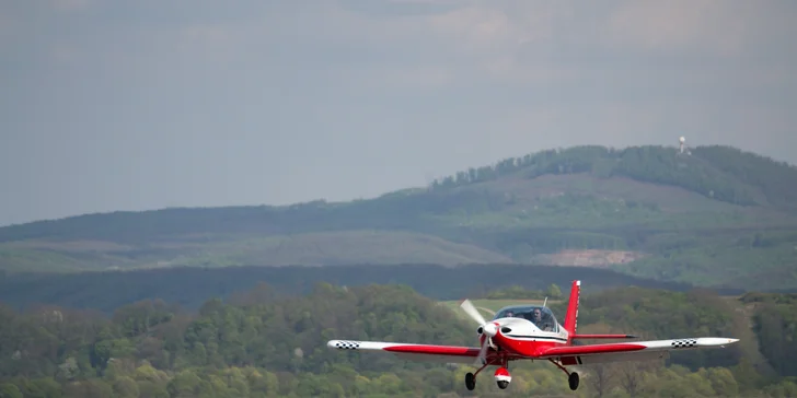 Zážitkový let lietadlom Viper SD4 s možnostou pilotovania na skúšku