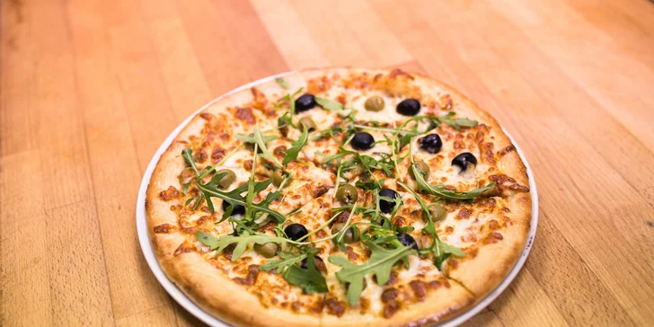 Skvelá chrumkavá pizza - až 10 druhov na výber!