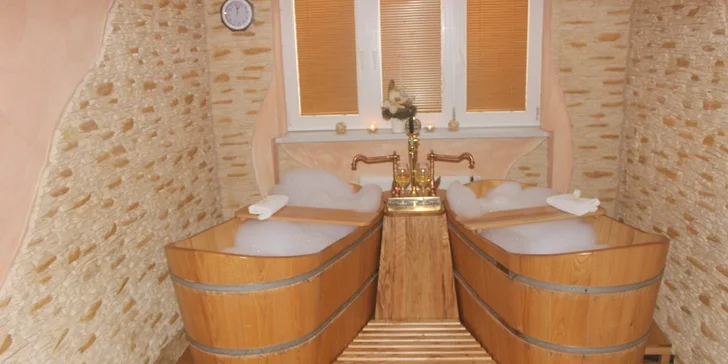 Jarné wellness rozmaznávanie s pivným či vinným kúpeľom v Beskydoch