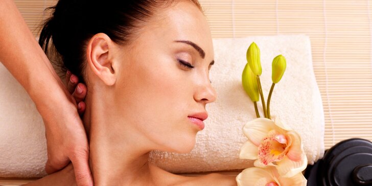 Ošetrenie pleti s masážou tváre, krku, dekoltu a rúk