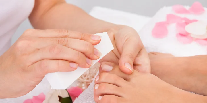 Medicinálna pedikúra alebo malá pedikúra s masážou