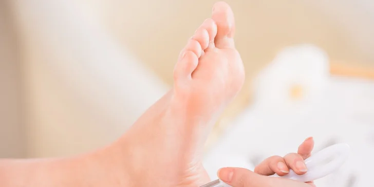 Medicinálna pedikúra alebo malá pedikúra s masážou