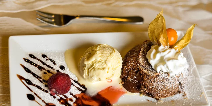 Gurmánske menu: roast beef, kuracia saltimbocca a čokoládové suflé