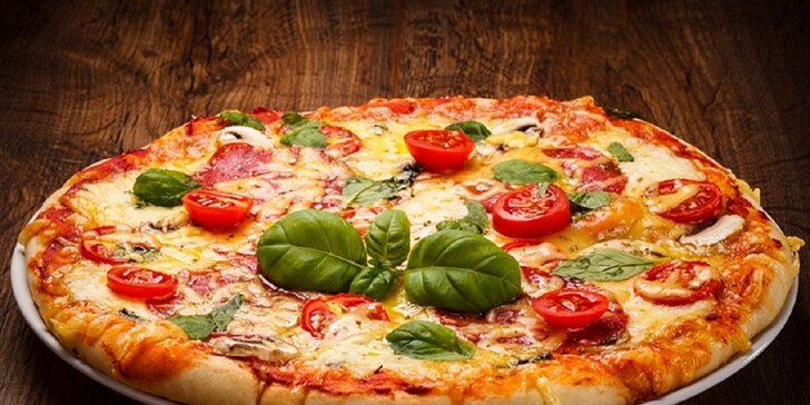 Chrumkavá pizza v Pizzerii Allegro