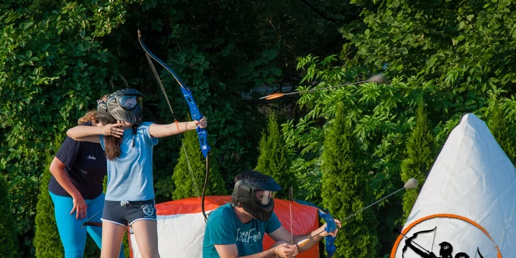 NOVÝ zážitok! Lukostrelecká vybíjaná - Archery Strike