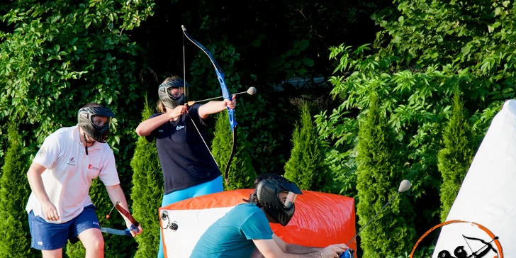 NOVÝ zážitok! Lukostrelecká vybíjaná - Archery Strike