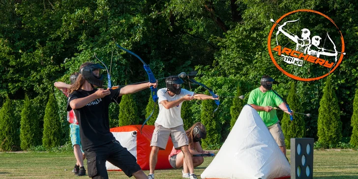 NOVÝ zážitok! Lukostrelecká vybíjaná - Archery Strike