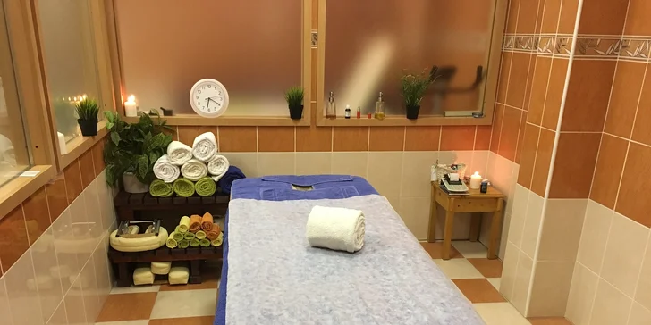 Masáž chrbta a šije, celých dolných končatín alebo chodidiel