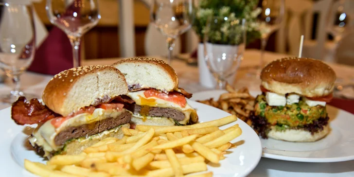 XXL Hovädzí burger alebo vegetariánsky burger
